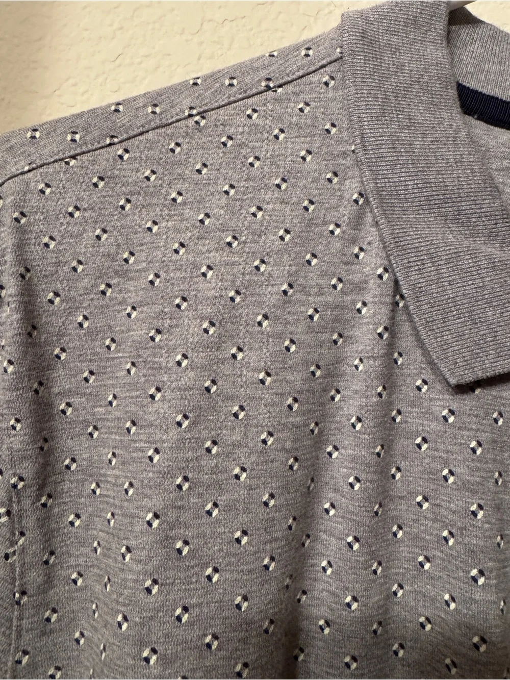 Banana Republic Gray Short Sleeve Polo Shirt - XL - Black/White Dot Design